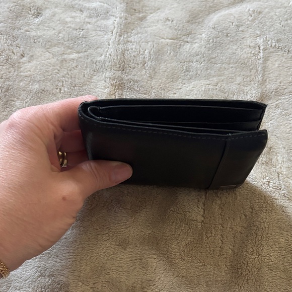 MCM Vintage  Black Leather Wallet - Picture 17 of 17